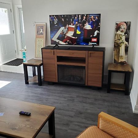 Maxwell Esabu Appartement Toronto Buitenkant foto
