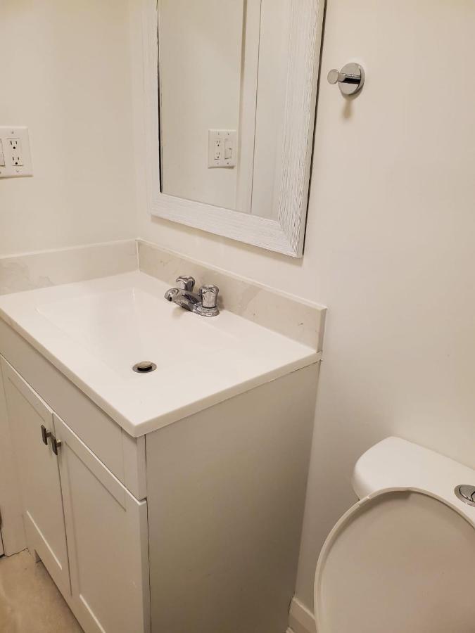 Maxwell Esabu Appartement Toronto Buitenkant foto