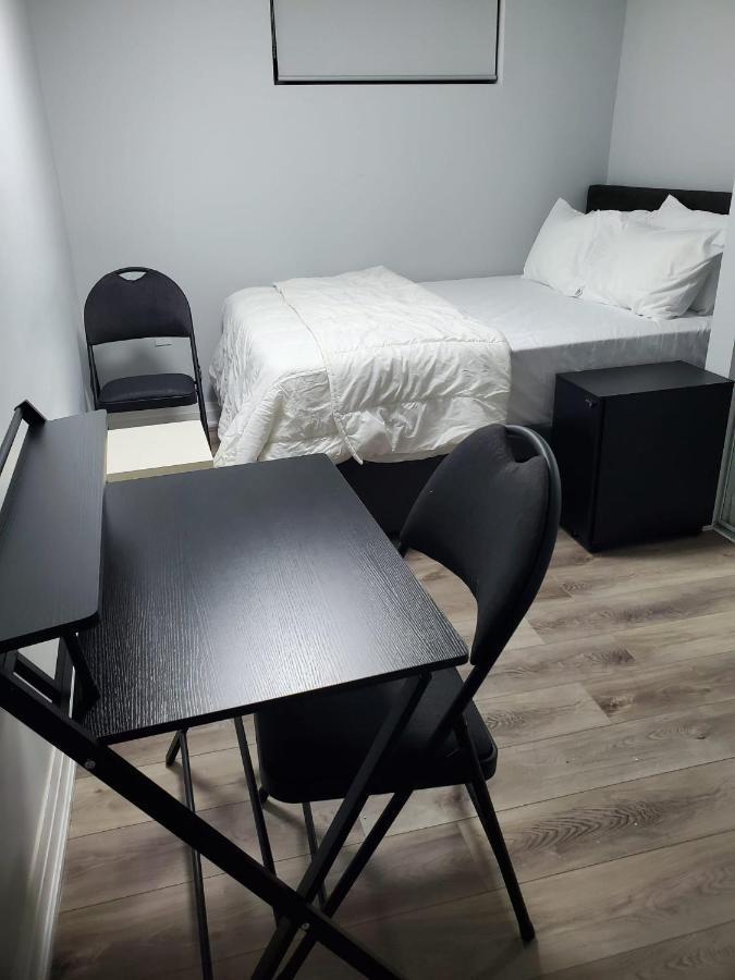 Maxwell Esabu Appartement Toronto Buitenkant foto