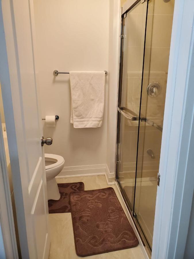 Maxwell Esabu Appartement Toronto Buitenkant foto