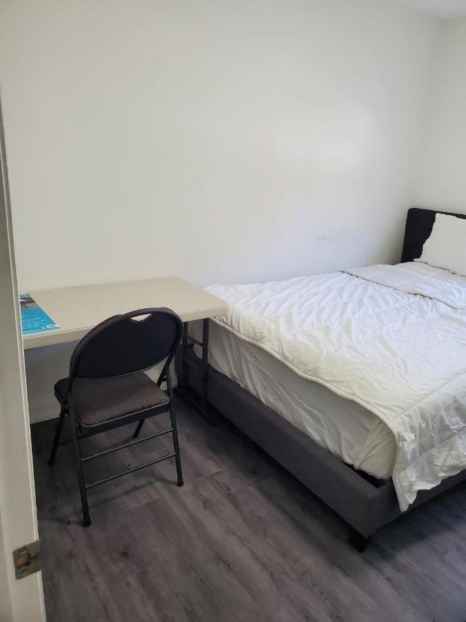 Maxwell Esabu Appartement Toronto Buitenkant foto