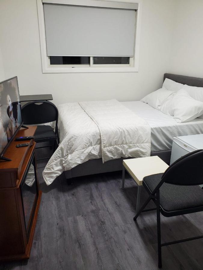 Maxwell Esabu Appartement Toronto Buitenkant foto