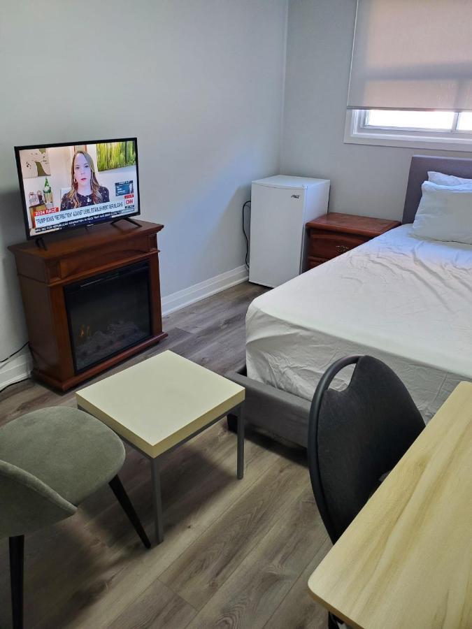 Maxwell Esabu Appartement Toronto Buitenkant foto